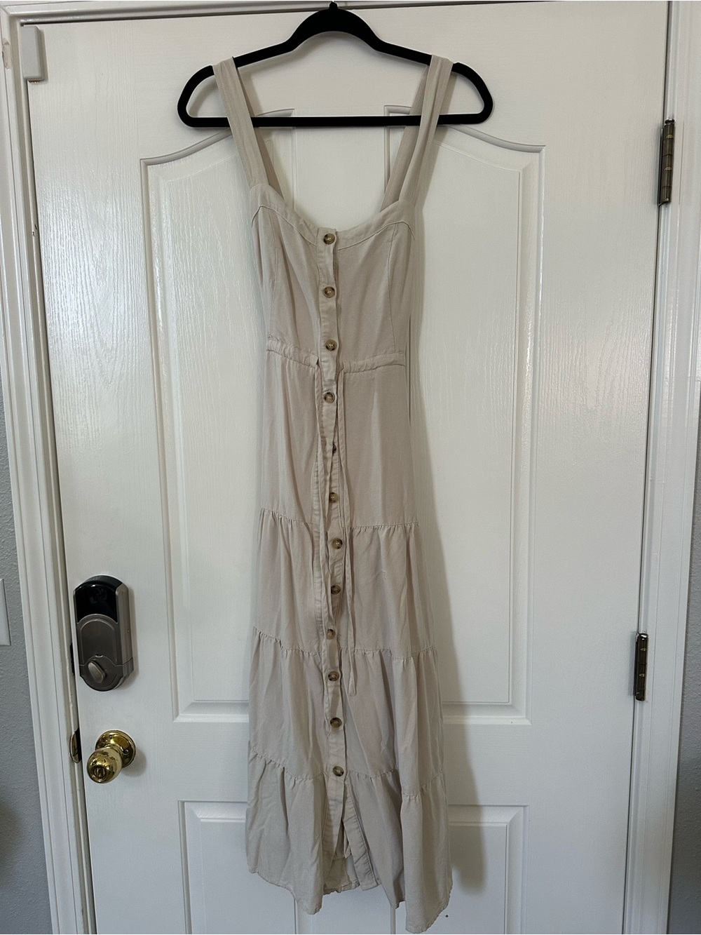 Lulu's Cream Button-Front Tiered Maxi Dress